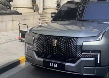 byd yangwang u8 shanghai-spy-image