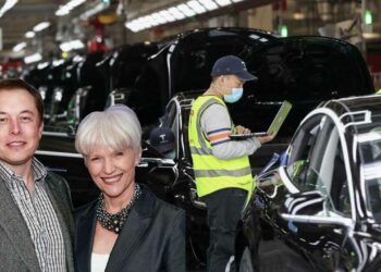 Tesla gigafactory shanghai elon maye musk