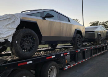 Tesla cybertruck preparing crash test