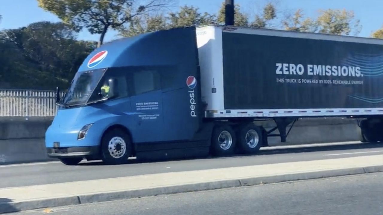 Tesla semi pepsi co