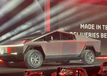 Tesla cybertruck delivery event