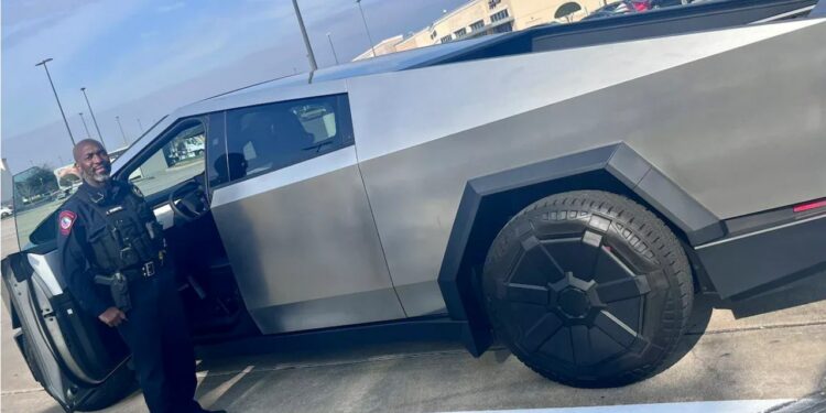 Tesla Cybertruck Checked Out by Rosenberg Police Texas